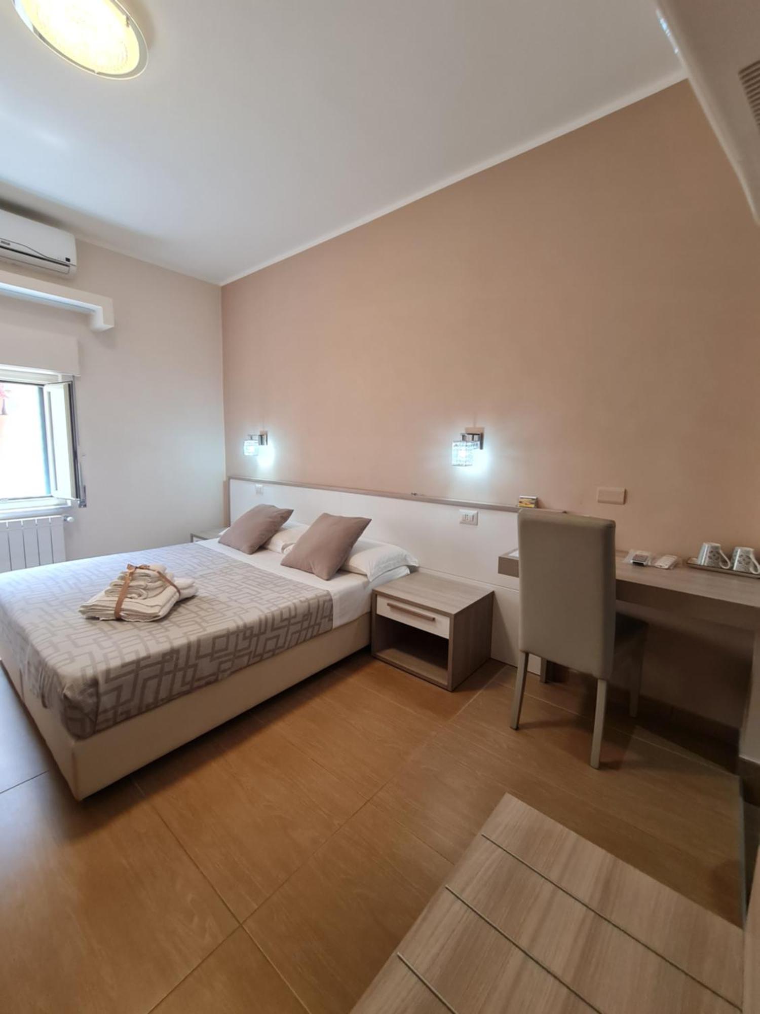 B&B La Casa Di Martina Zambrone Buitenkant foto